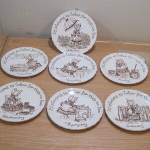 7 Plates "IT'S PLEASANT TO LABOR FOR THOSE WE LOVE" Monday to Sunday. RARE!!!